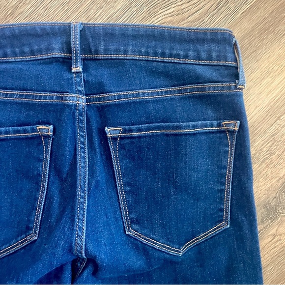 Old Navy Women's Blue Jeans - Picture 7 of 7